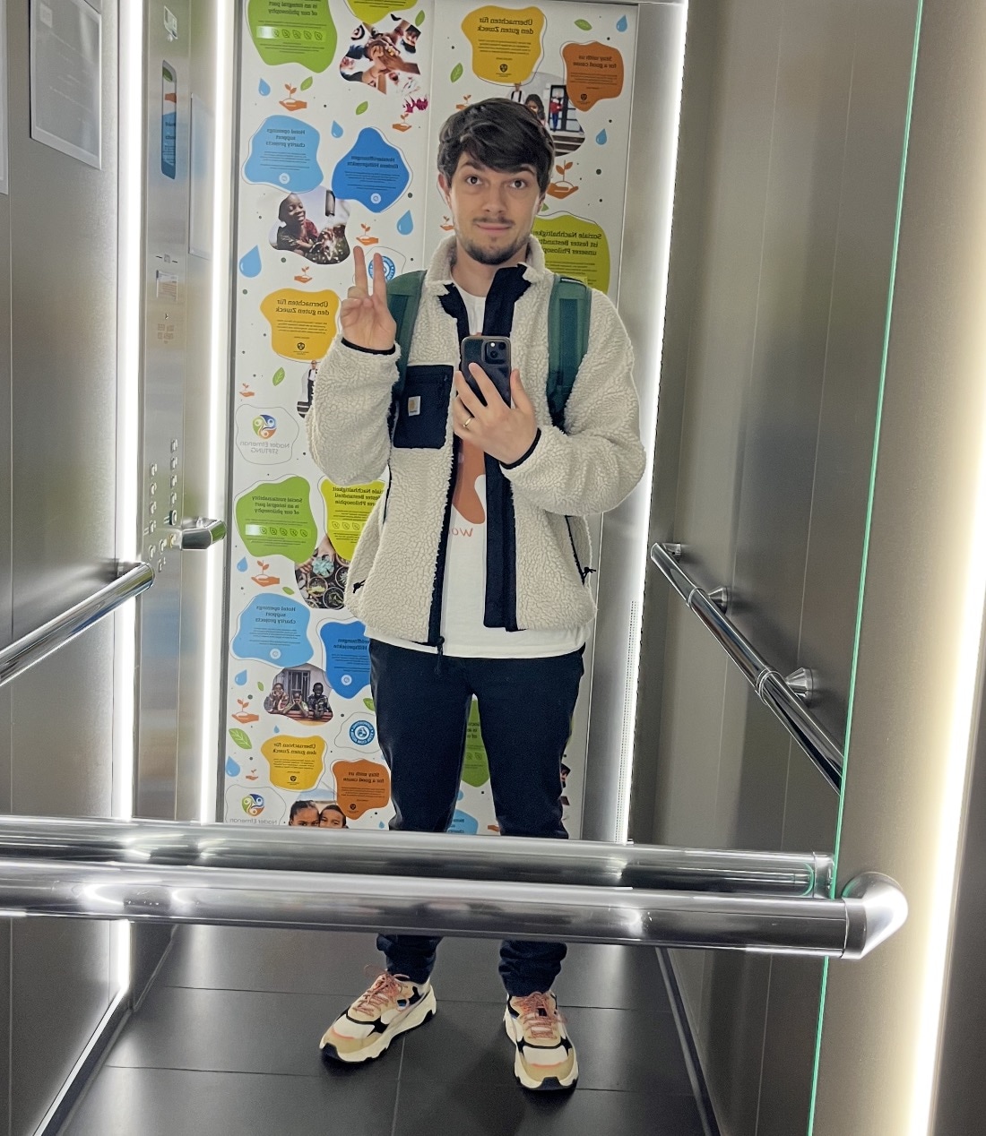 Nahuel Gerth at this generative tools workshopn in Halle